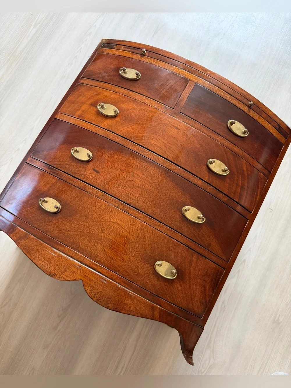 Antique Maitland Glascoe Mahogany Miniature Bow Front Chest Salesman Sample